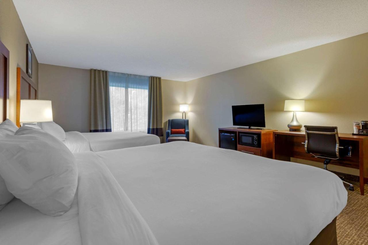Comfort Inn & Suites Кеймбрідж Екстер'єр фото