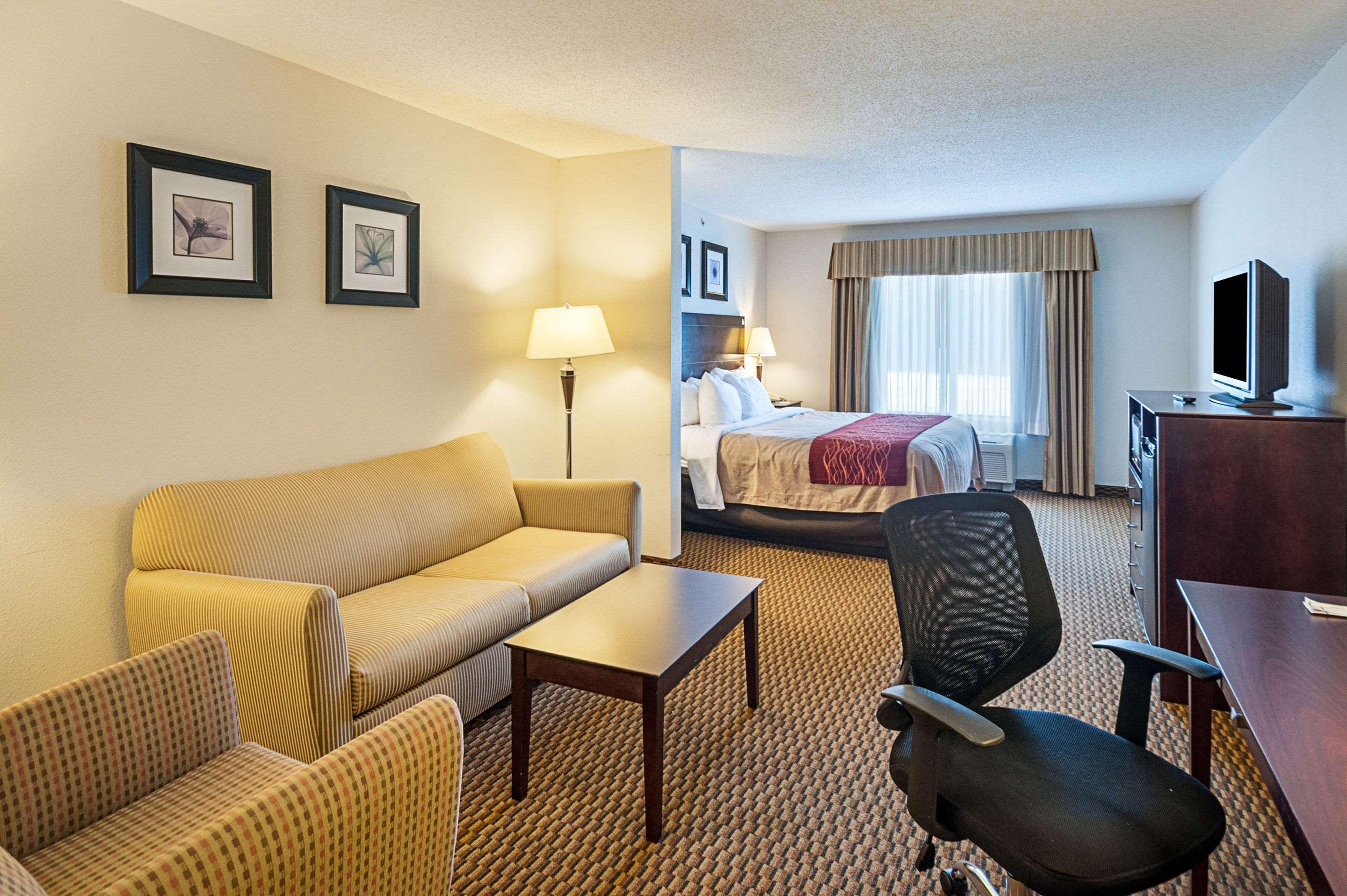 Comfort Inn & Suites Кеймбрідж Екстер'єр фото