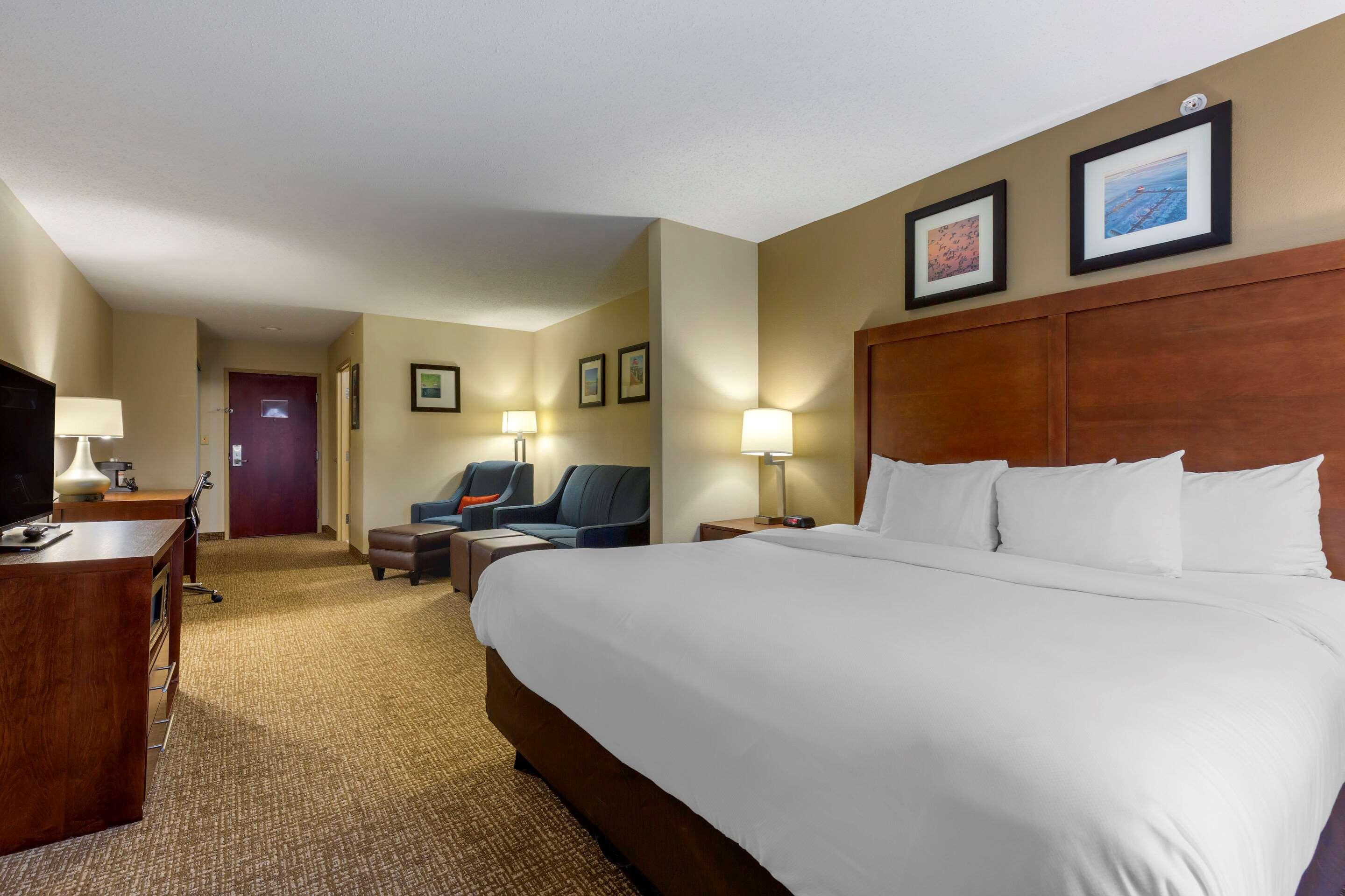 Comfort Inn & Suites Кеймбрідж Екстер'єр фото