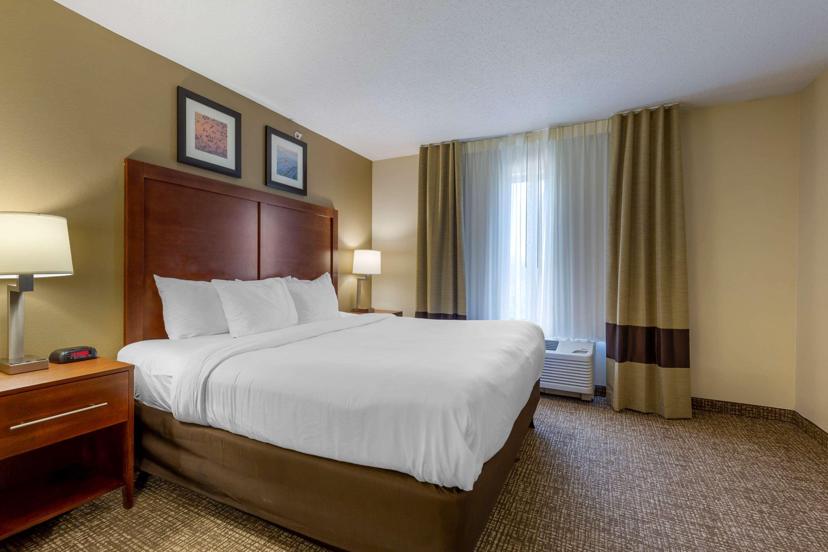 Comfort Inn & Suites Кеймбрідж Екстер'єр фото