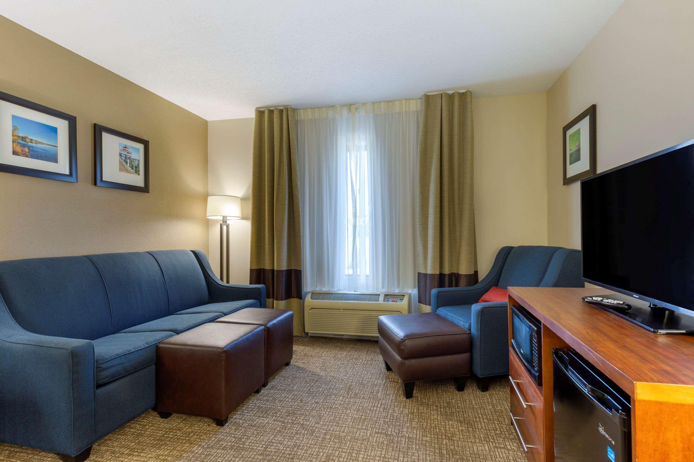 Comfort Inn & Suites Кеймбрідж Екстер'єр фото