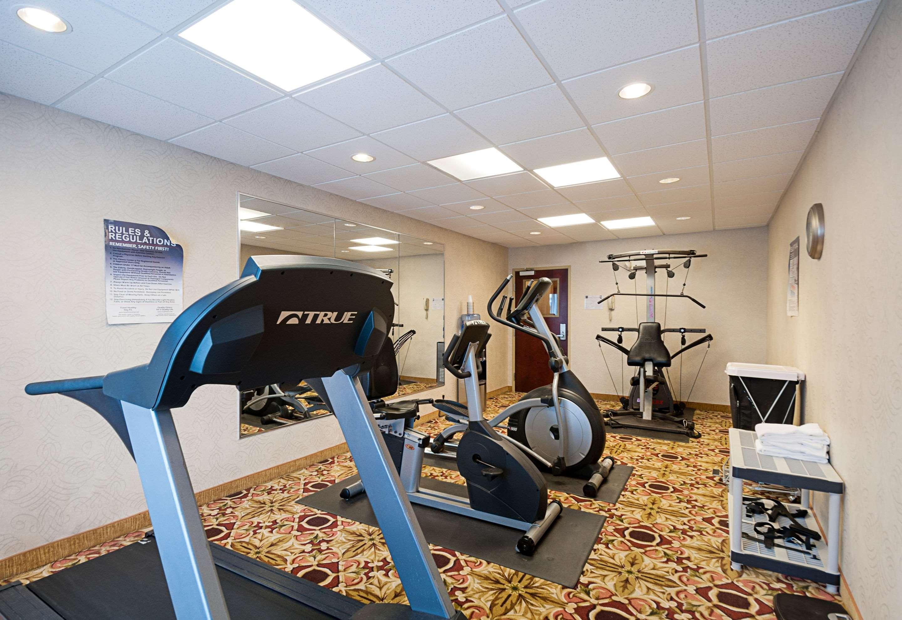 Comfort Inn & Suites Кеймбрідж Екстер'єр фото